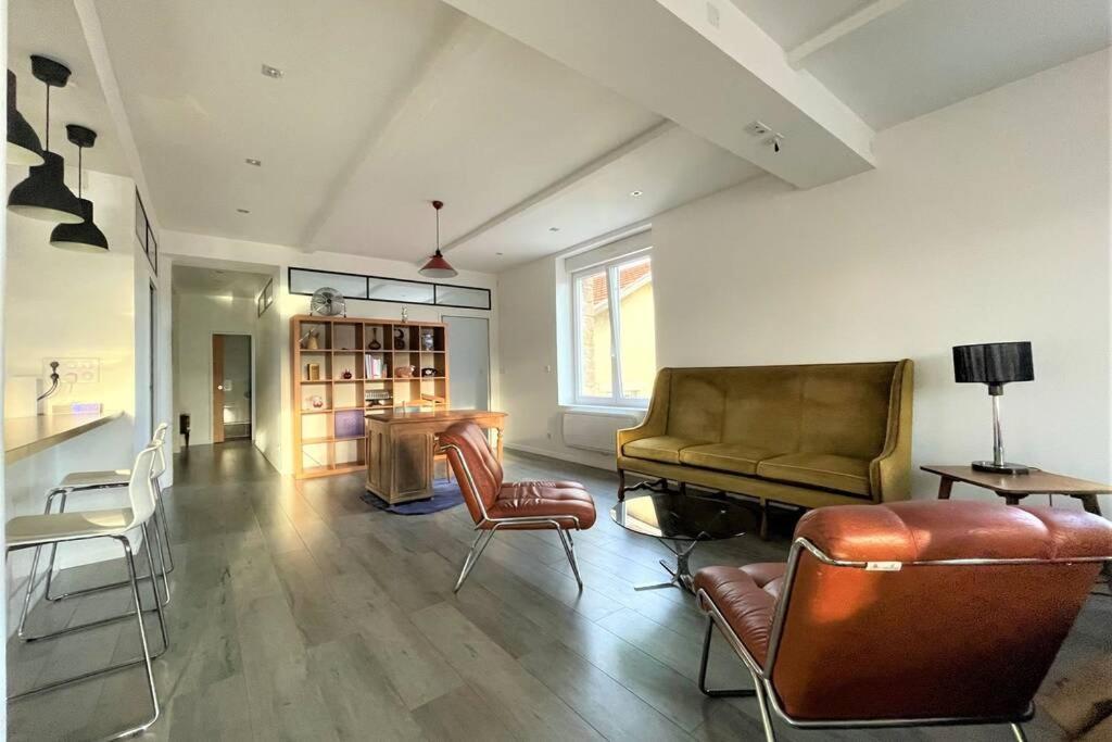 Superbe Loft 100M2 Proche Cathedrale Avec Parking Apartment Reims Bagian luar foto