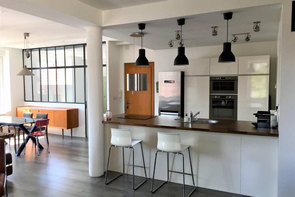 Superbe Loft 100M2 Proche Cathedrale Avec Parking Apartment Reims Bagian luar foto